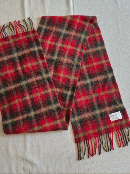Edinburgh Other - Edinburgh Since 1437 Vintage Lambswool Scarf Red Plaid Tartan Made in Scotland